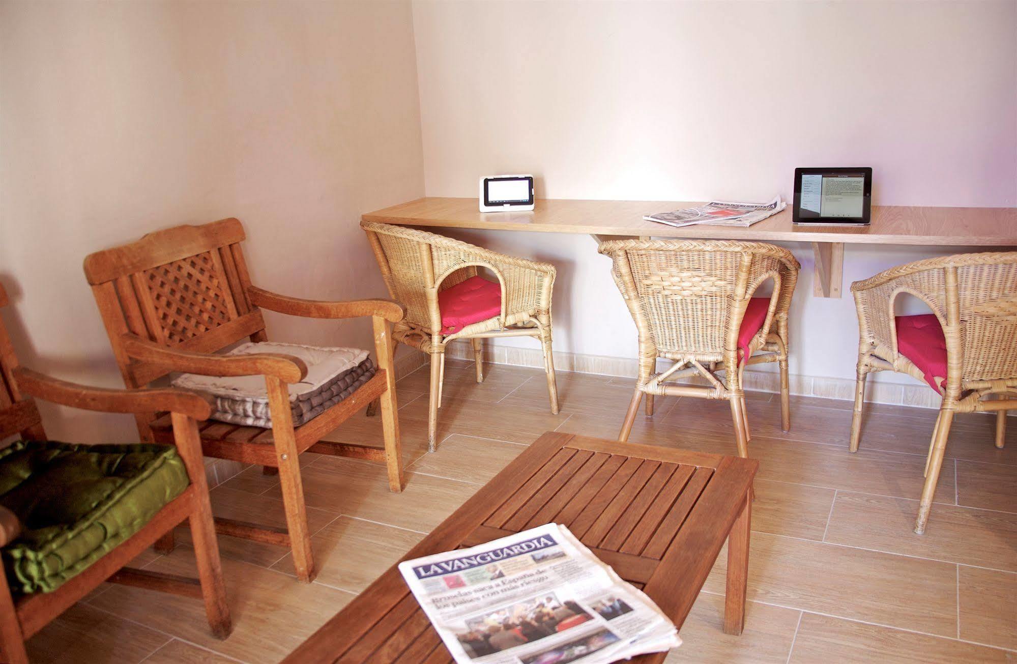 Hostal Agua Alegre Barcelona Eksteriør billede